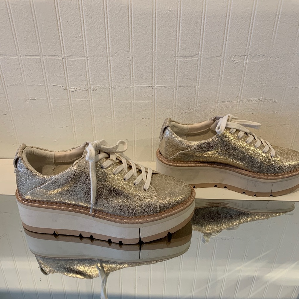 Dolce Vita platform sneakers in crackled, muted gold color. Brand new in box. - Picture 3 of 6